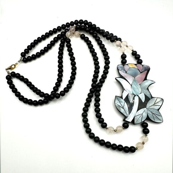 Vintage Signed Lee Sands Mother of Pearl Inlay, Rose Quartz, Lucite necklace! - Picture 1 of 15